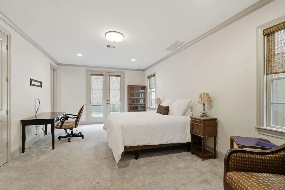 314 W Clay Street Houston, TX 77019