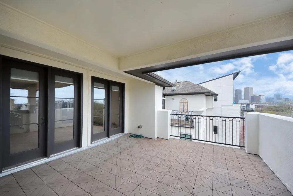 314 W Clay Street Houston, TX 77019