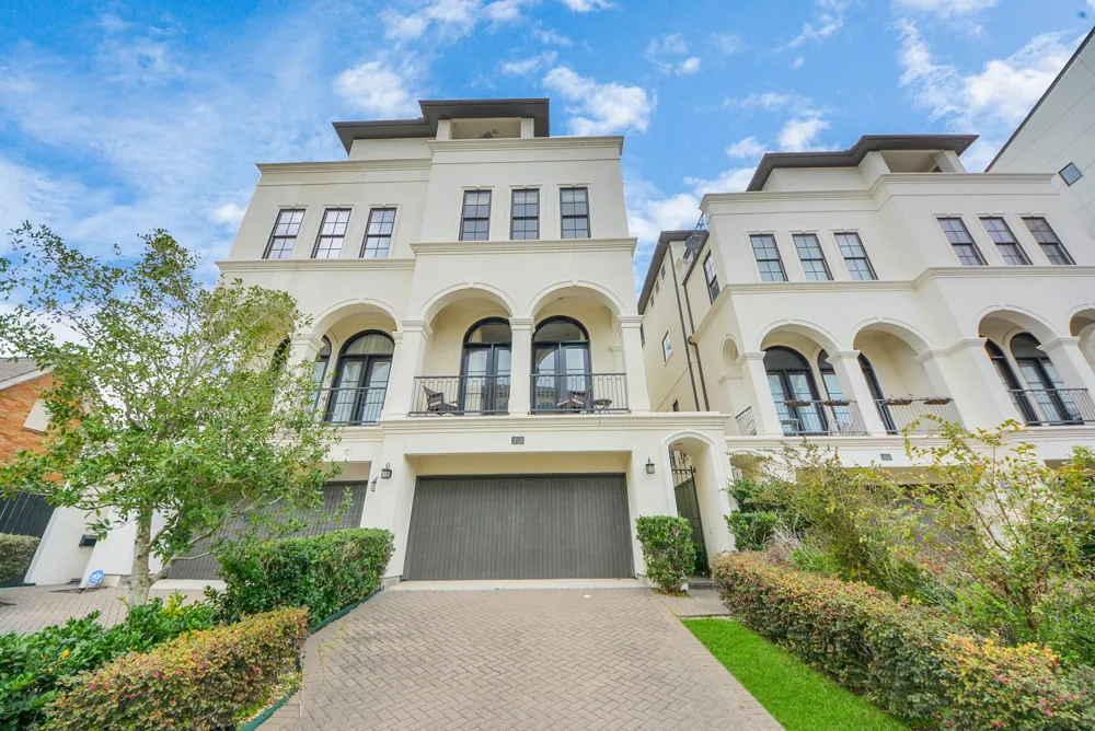 314 W Clay Street Houston, TX 77019