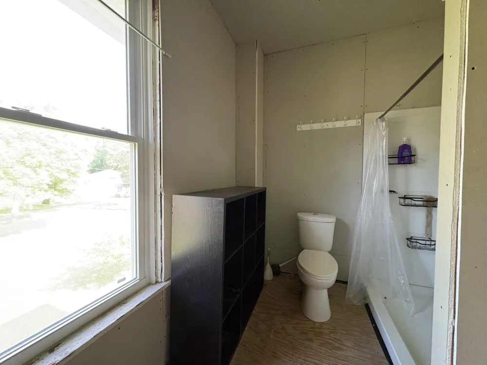 216 W Chestnut Street Albion, MI 49224