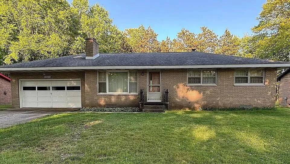 18452 168th Avenue Spring Lake Township, MI 49456