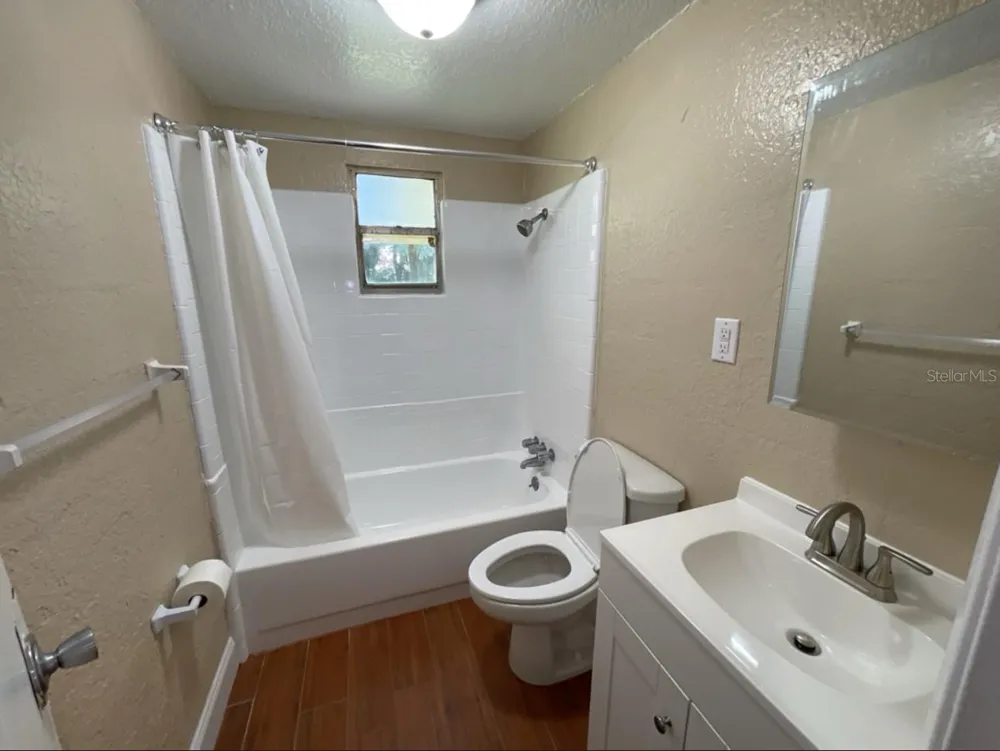 37147 MARLU LANE Dade City, FL 33525