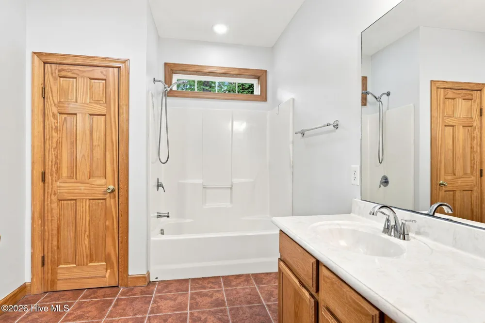 311 Winding Woods Way Beaufort, NC 28516