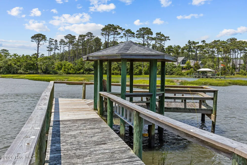 311 Winding Woods Way Beaufort, NC 28516