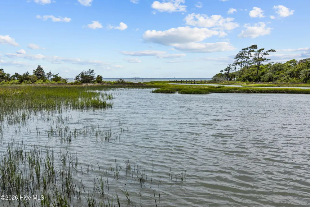 311 Winding Woods Way Beaufort, NC 28516