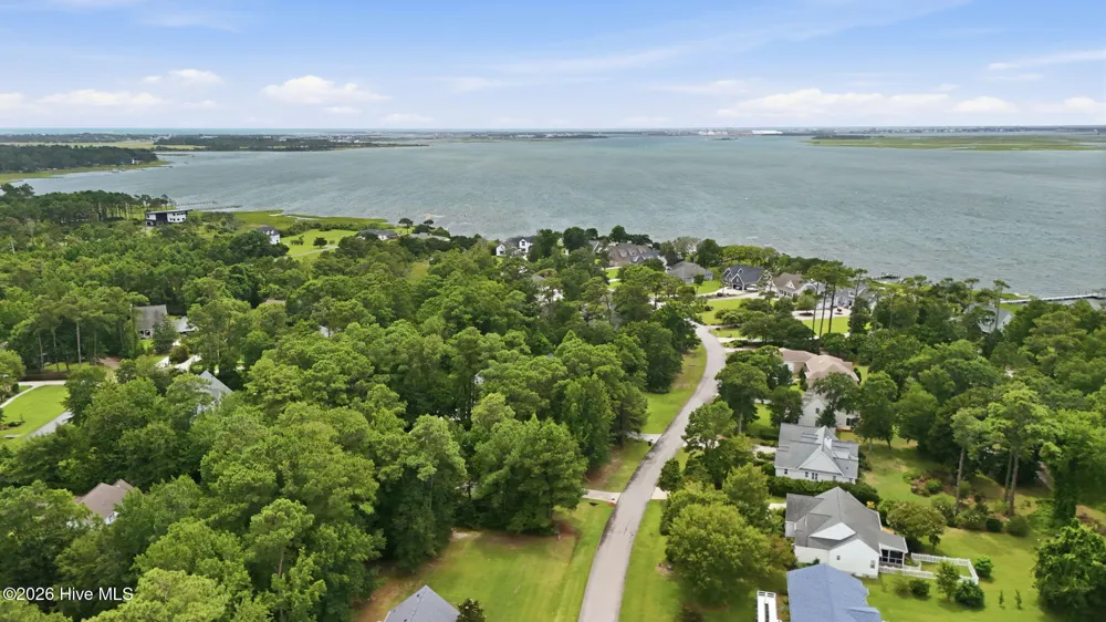 311 Winding Woods Way Beaufort, NC 28516