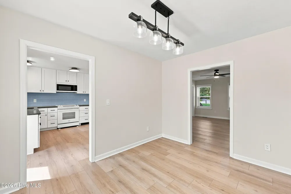 2347 Tulls Creek Road Moyock, NC 27958