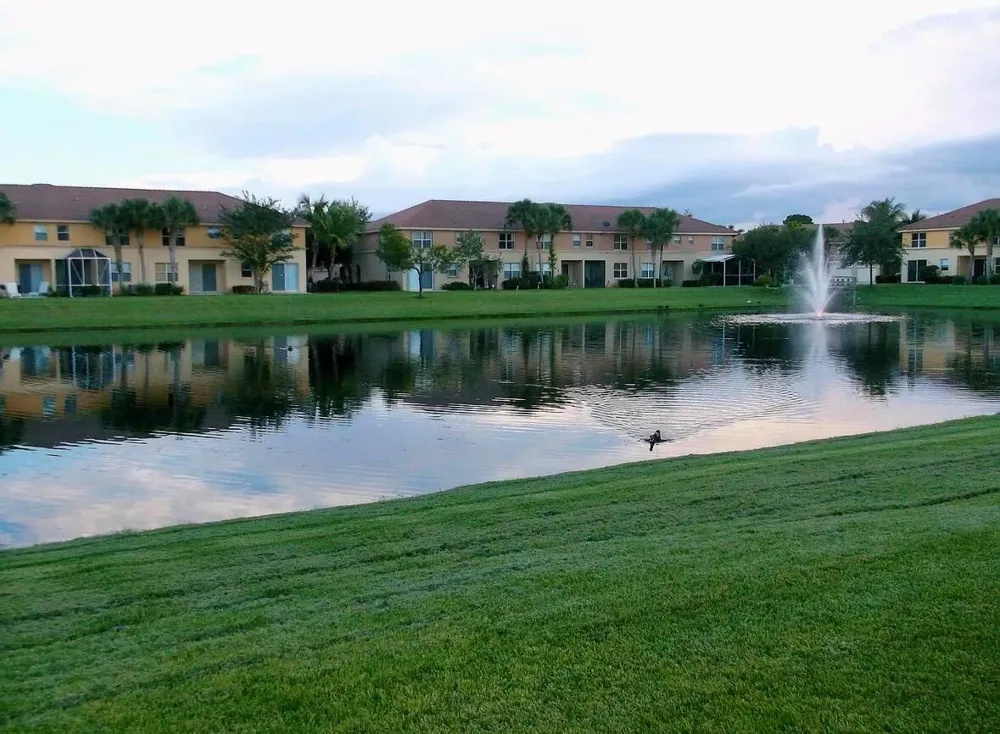 276 River Bluff Lane Royal Palm Beach, FL 33411