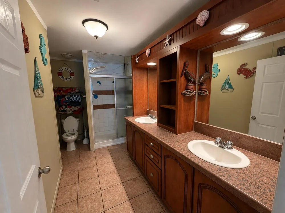 241 Lakeview Drive #241 Coconut Creek, FL 33073