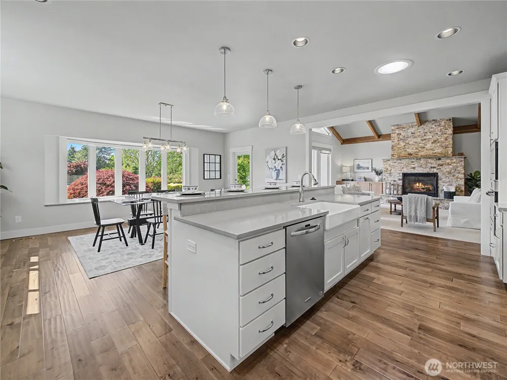 3284 Meadow Park Avenue Enumclaw, WA 98022