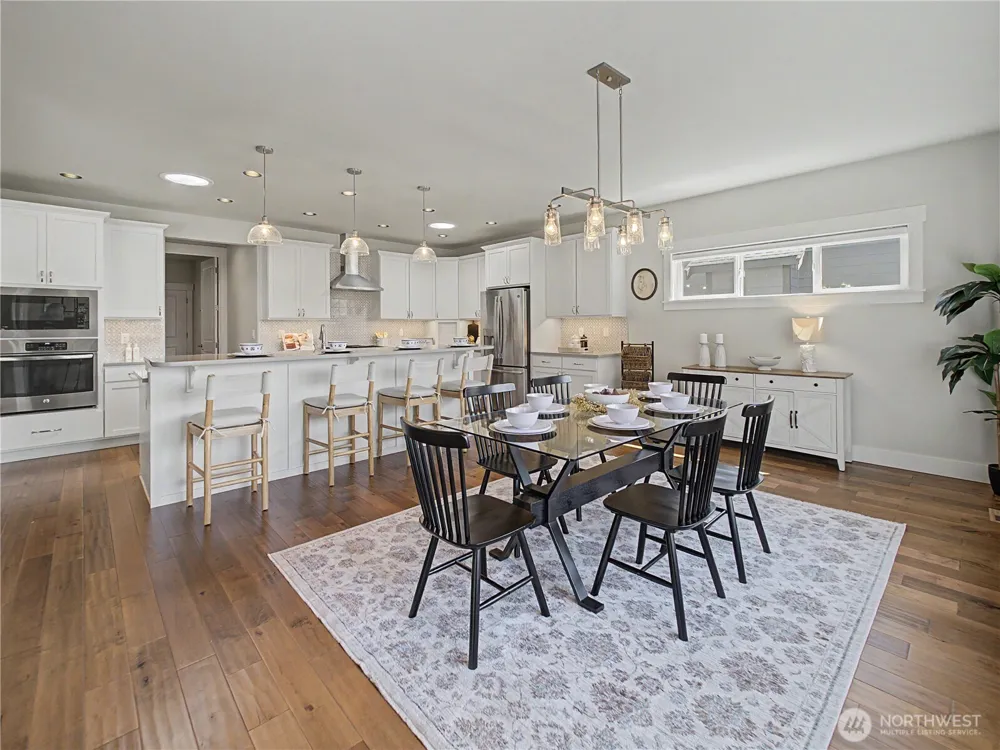 3284 Meadow Park Avenue Enumclaw, WA 98022
