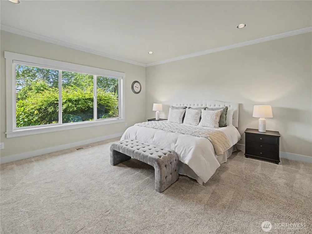 3284 Meadow Park Avenue Enumclaw, WA 98022