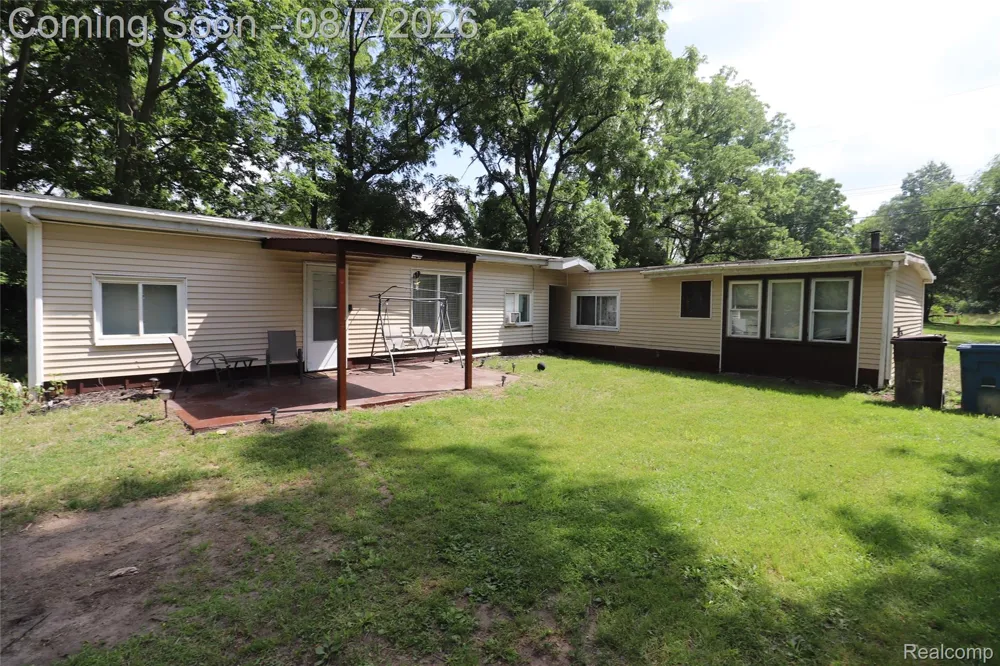 17963 Martinsville Road Sumpter Township, MI 48111
