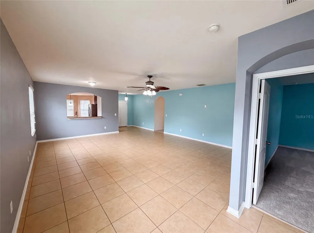 12902 SCOUT COURT Grand Island, FL 32735
