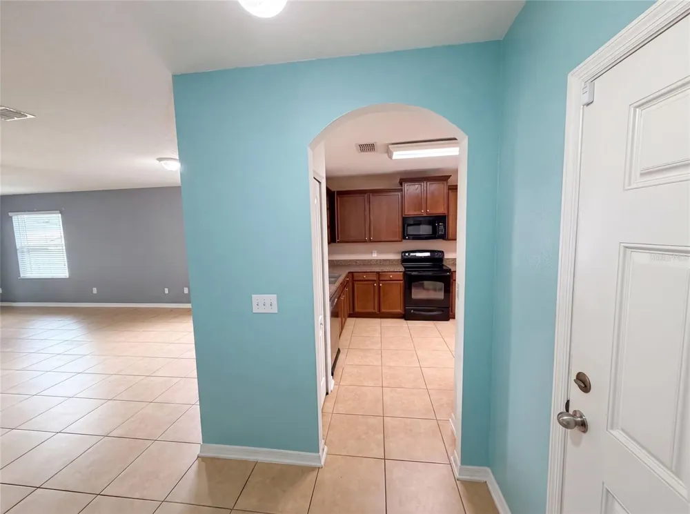 12902 SCOUT COURT Grand Island, FL 32735