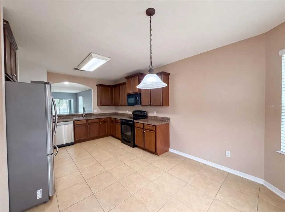12902 SCOUT COURT Grand Island, FL 32735