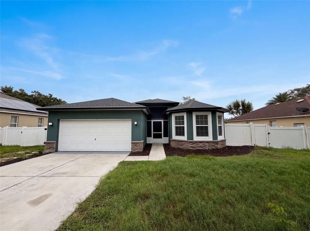 12902 SCOUT COURT Grand Island, FL 32735