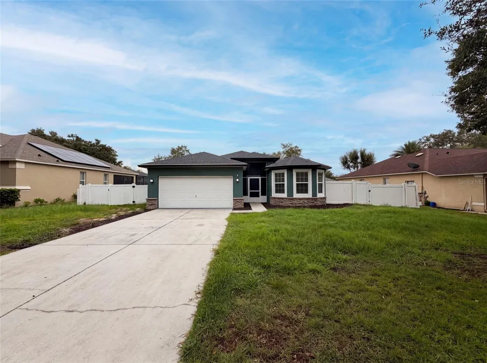 12902 SCOUT COURT Grand Island, FL 32735