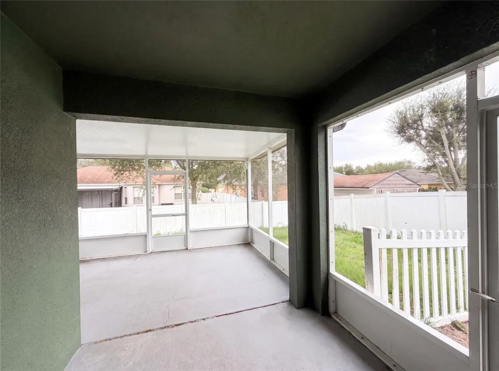 12902 SCOUT COURT Grand Island, FL 32735