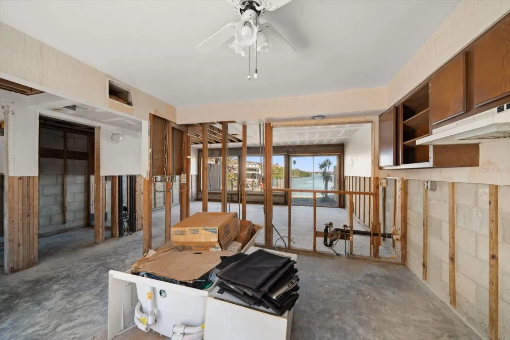 829 E GULF BOULEVARD #107 Indian Rocks Beach, FL 33785
