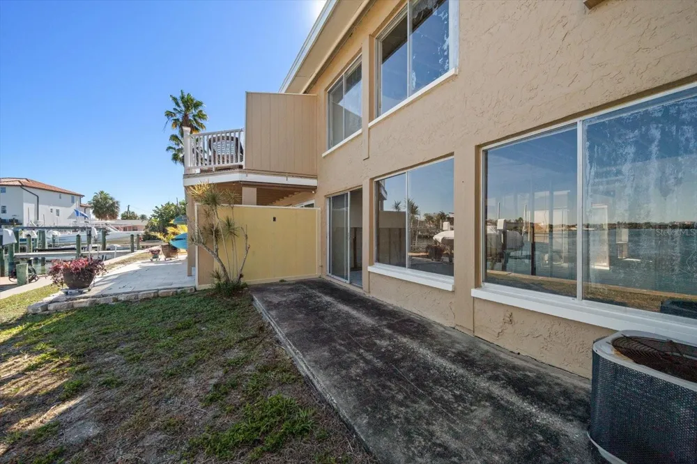 829 E GULF BOULEVARD #107 Indian Rocks Beach, FL 33785