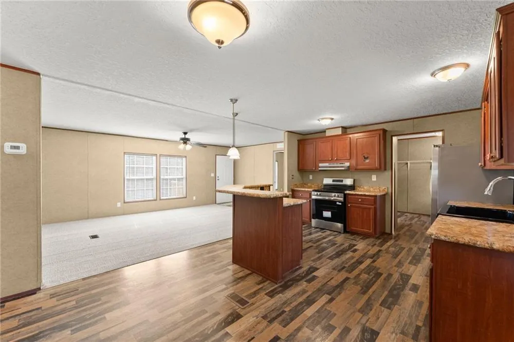277 Yates Street Cornelia, GA 30531