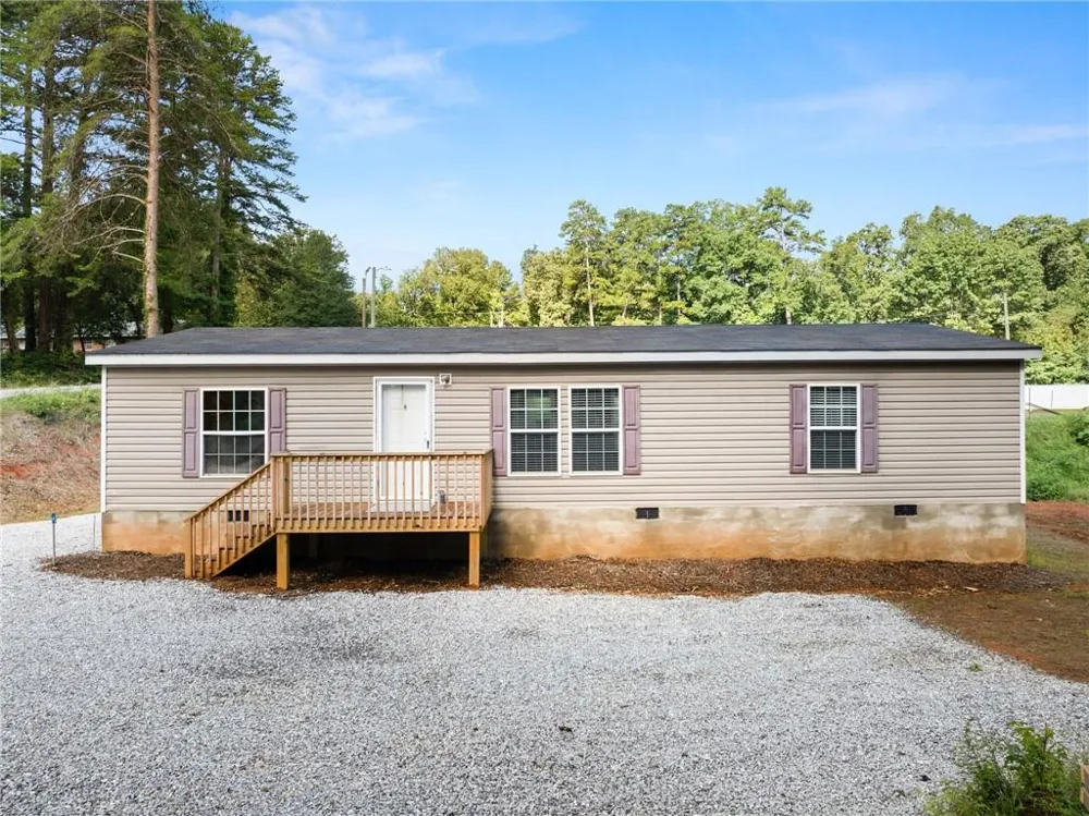277 Yates Street Cornelia, GA 30531