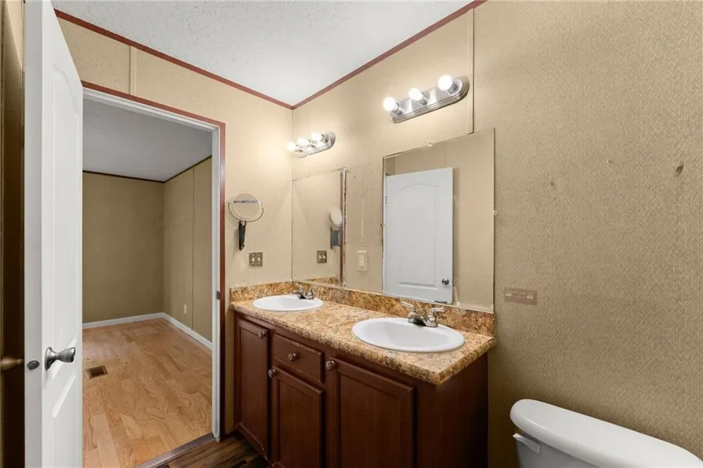 277 Yates Street Cornelia, GA 30531