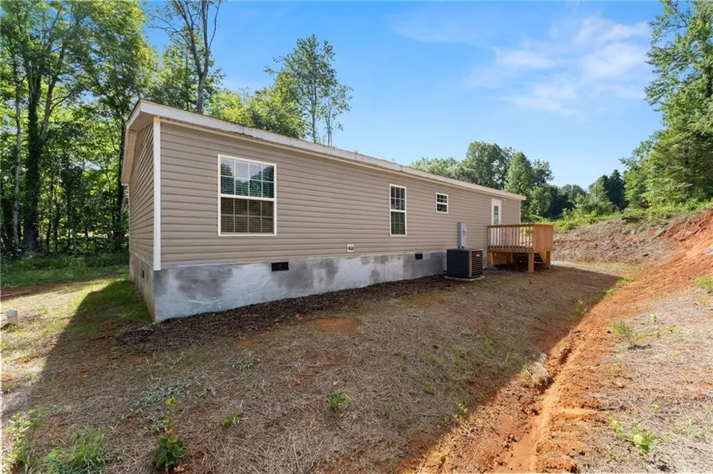 277 Yates Street Cornelia, GA 30531