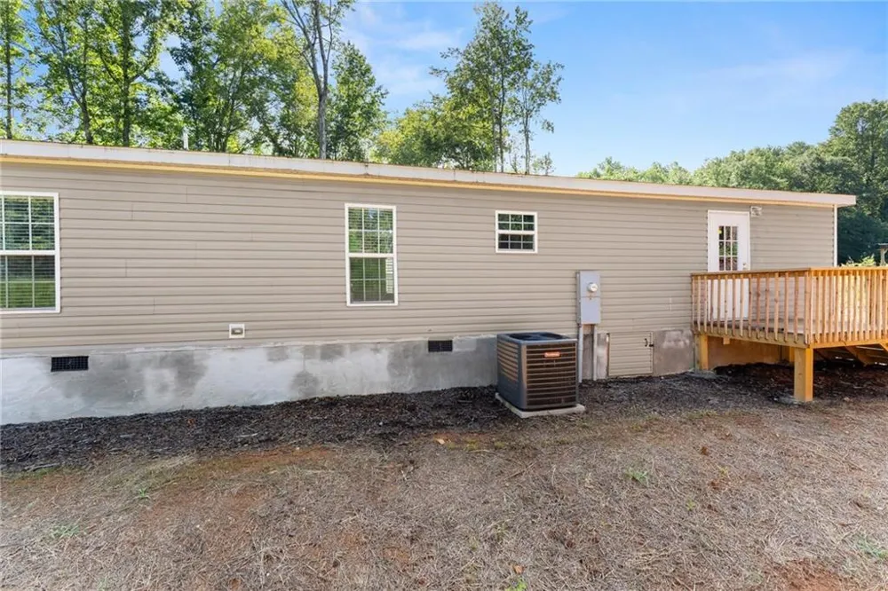 277 Yates Street Cornelia, GA 30531
