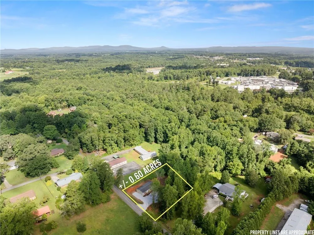 277 Yates Street Cornelia, GA 30531