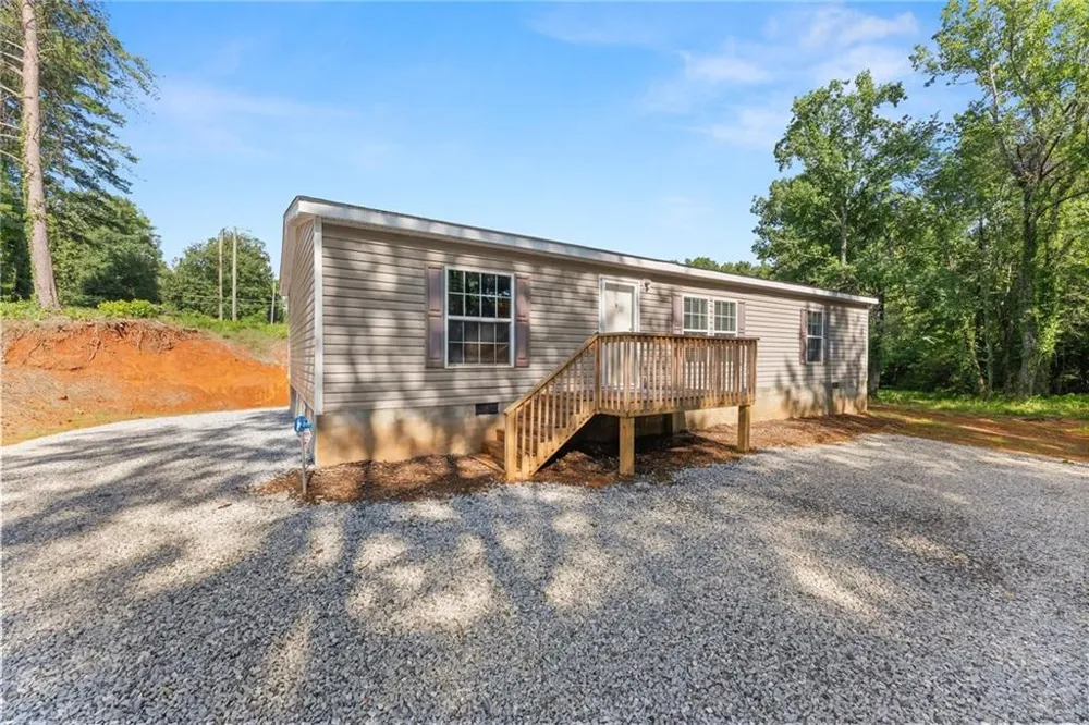 277 Yates Street Cornelia, GA 30531