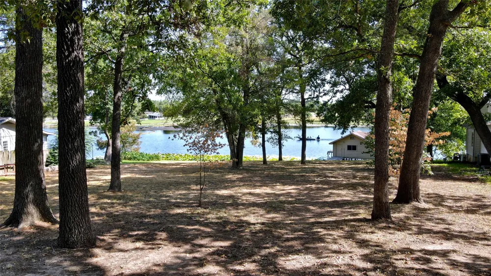 5449 Impala Point Drive Athens, TX 75752