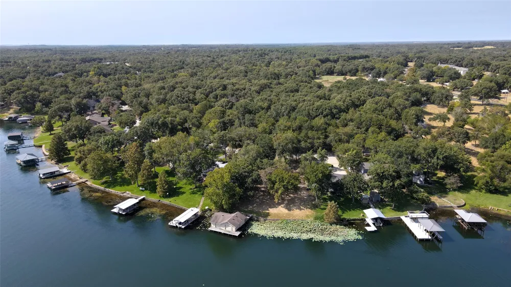 5449 Impala Point Drive Athens, TX 75752
