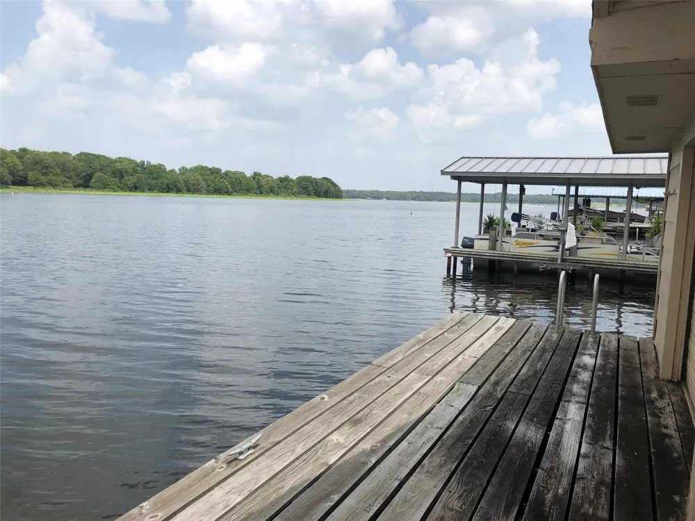 5449 Impala Point Drive Athens, TX 75752