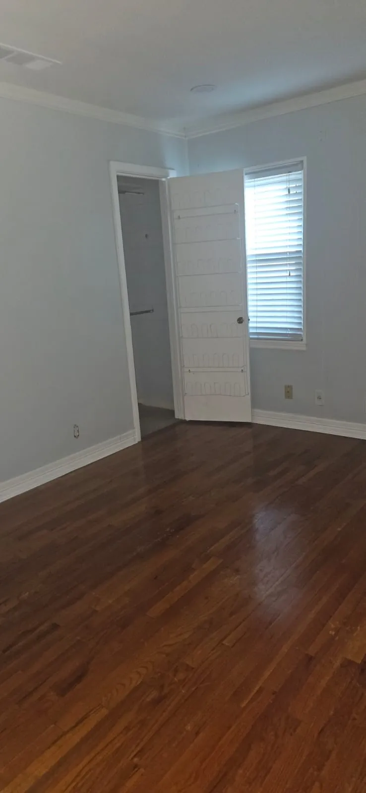 1214 Burleson Street Grand Prairie, TX 75050