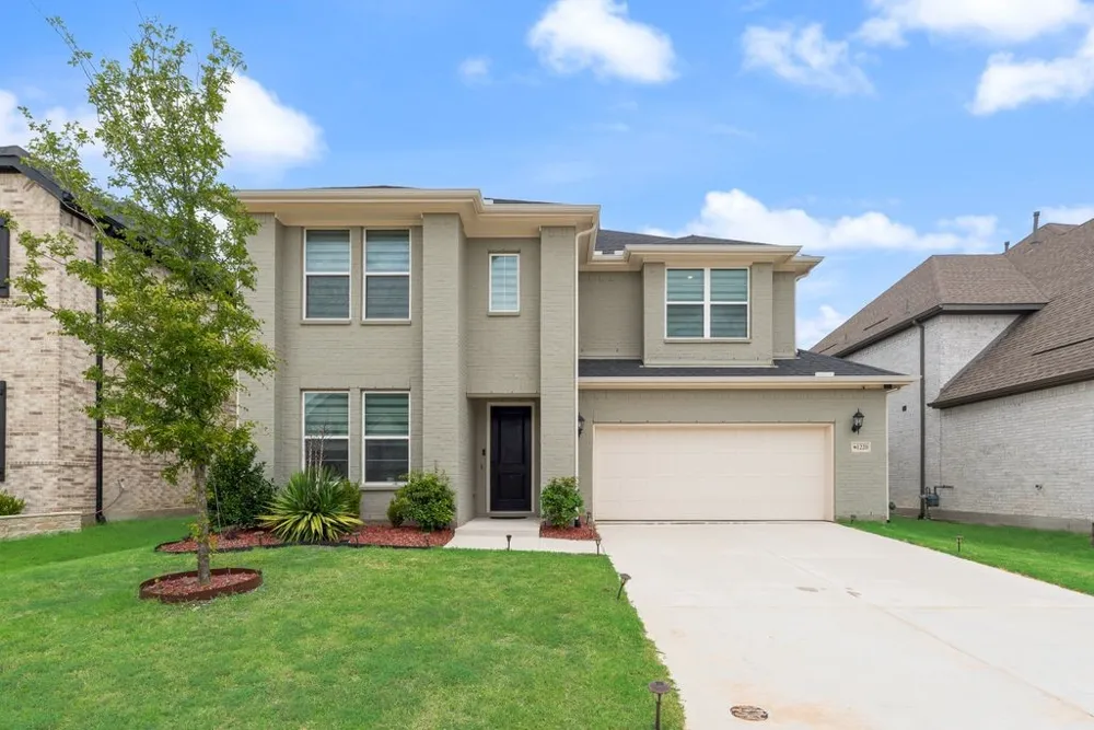 1220 Grass Hollow Place Celina, TX 75009