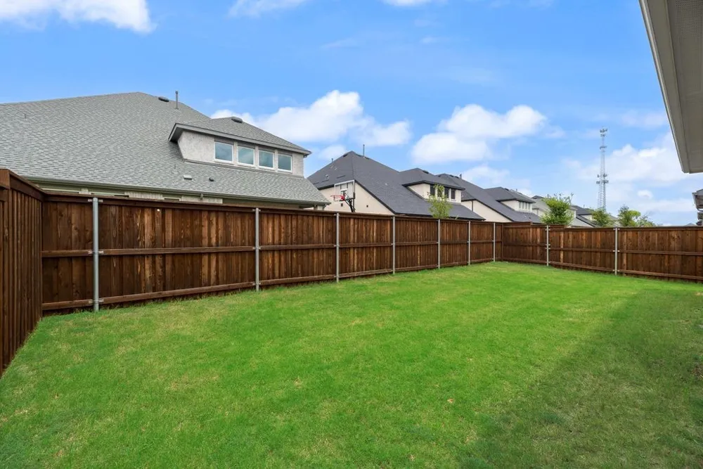1220 Grass Hollow Place Celina, TX 75009