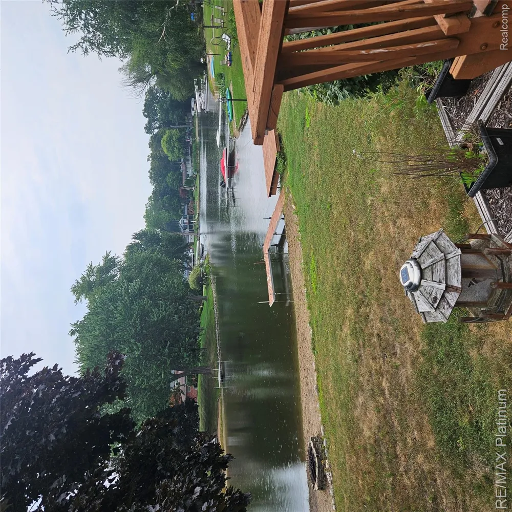 881 Bogie Lake Road White Lake Charter Township, MI 48383