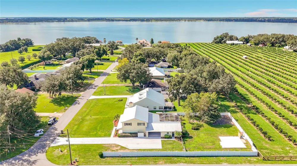 2 FT CLINCH HEIGHTS ROAD Frostproof, FL 33843