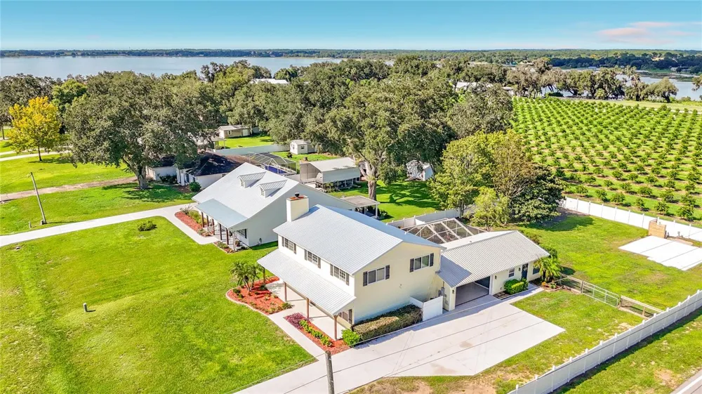 2 FT CLINCH HEIGHTS ROAD Frostproof, FL 33843