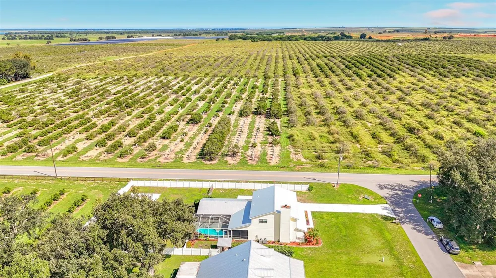 2 FT CLINCH HEIGHTS ROAD Frostproof, FL 33843