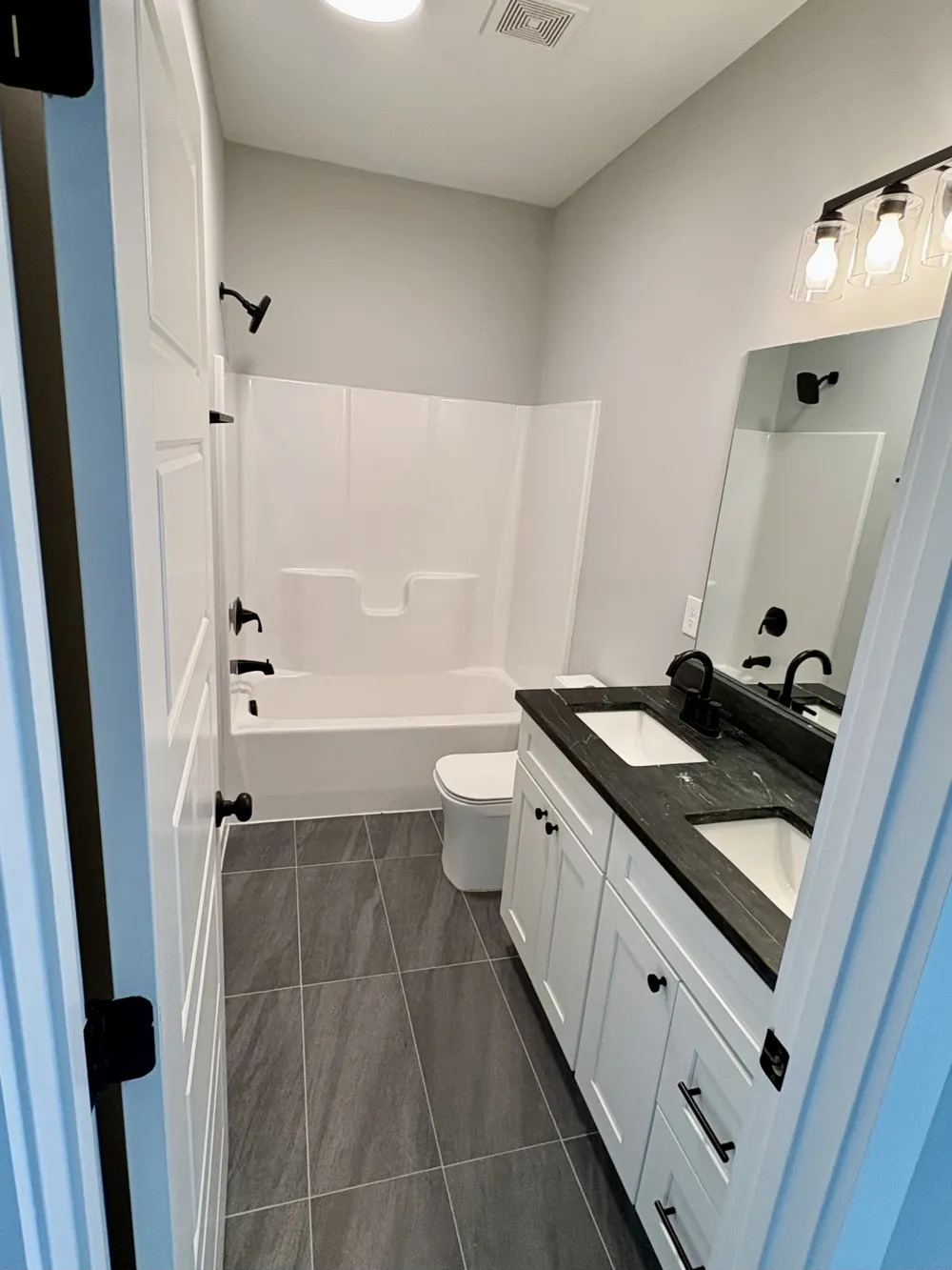 3035 Wixtown Rd Westmoreland, TN 37186