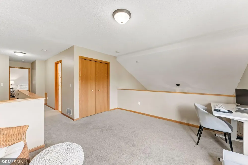 10751 Redwood Street NW Coon Rapids, MN 55433
