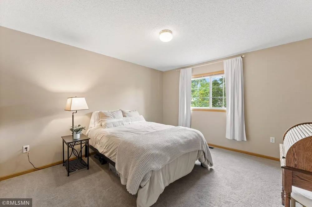 10751 Redwood Street NW Coon Rapids, MN 55433