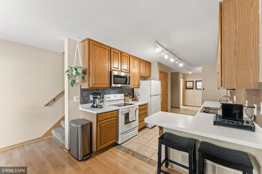 10751 Redwood Street NW Coon Rapids, MN 55433