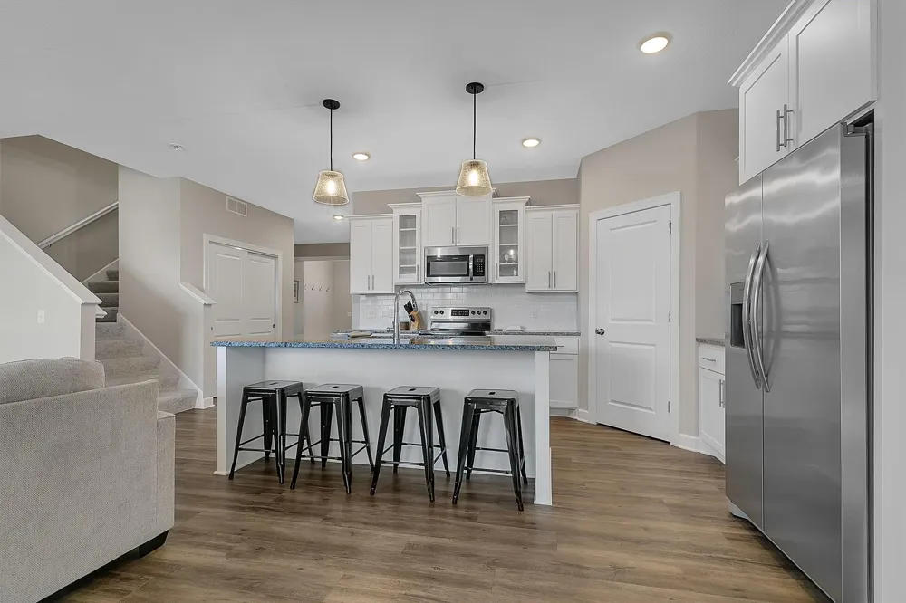 8582 Edmonson Way NE Monticello, MN 55362