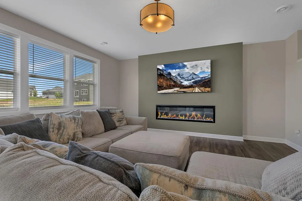 8582 Edmonson Way NE Monticello, MN 55362
