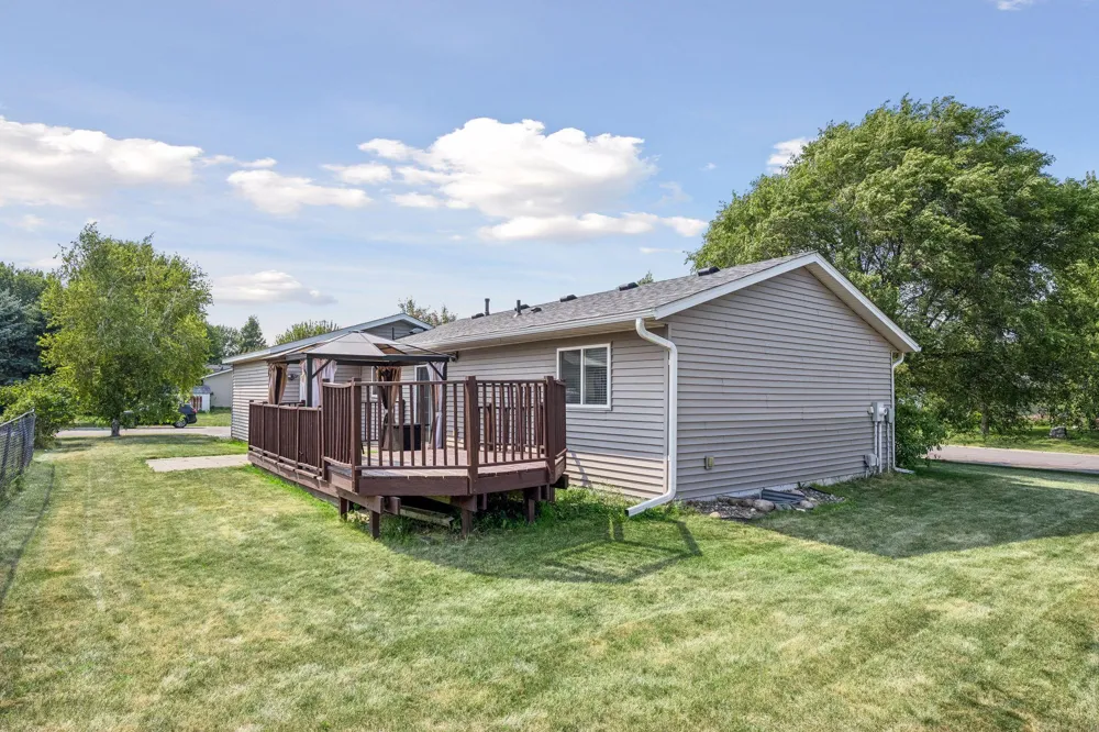 9230 Widgeon Lane Monticello, MN 55362