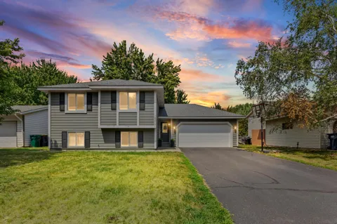 18270 Emerald Trail